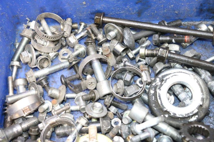 photo de SCREWS BAG HONDA FJS SILVER WING SILVERWING 400 (2005 - 2008) - Technical close-up