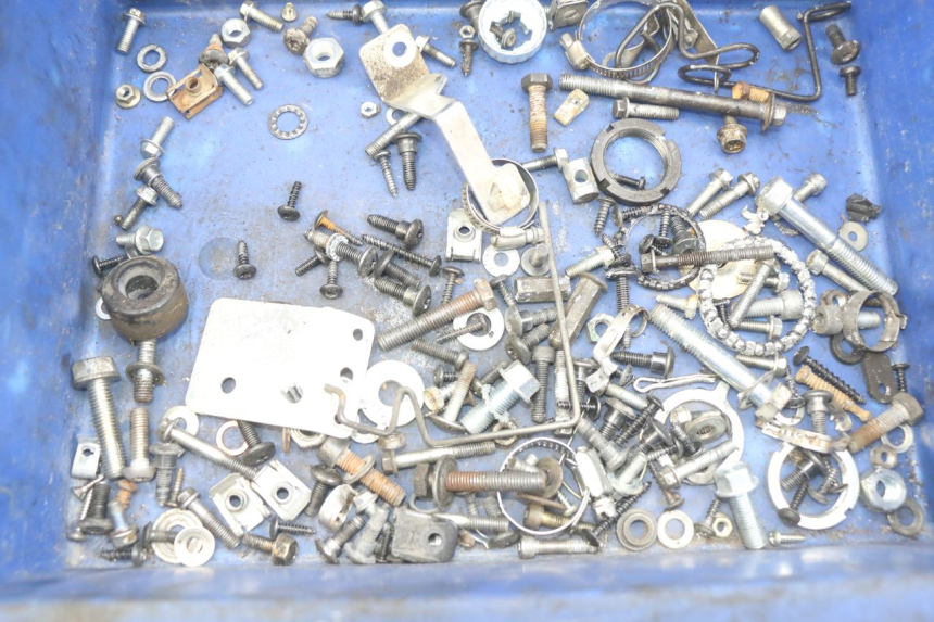 photo de SCREW FASTENER BAG PIAGGIO FLY 4T 50 (2013 - 2017) - Component detail