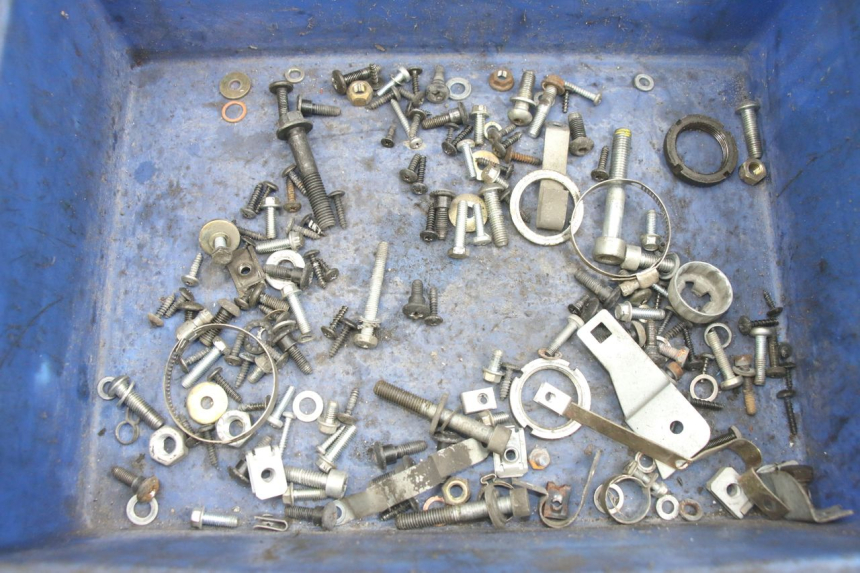 photo de SCREW FASTENER BAG PIAGGIO FLY 125 (2005 - 2012) - Main view