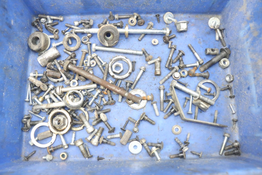 photo de SCREW FASTENER BAG PIAGGIO FLY 100 (2006 - 2010) - Main view