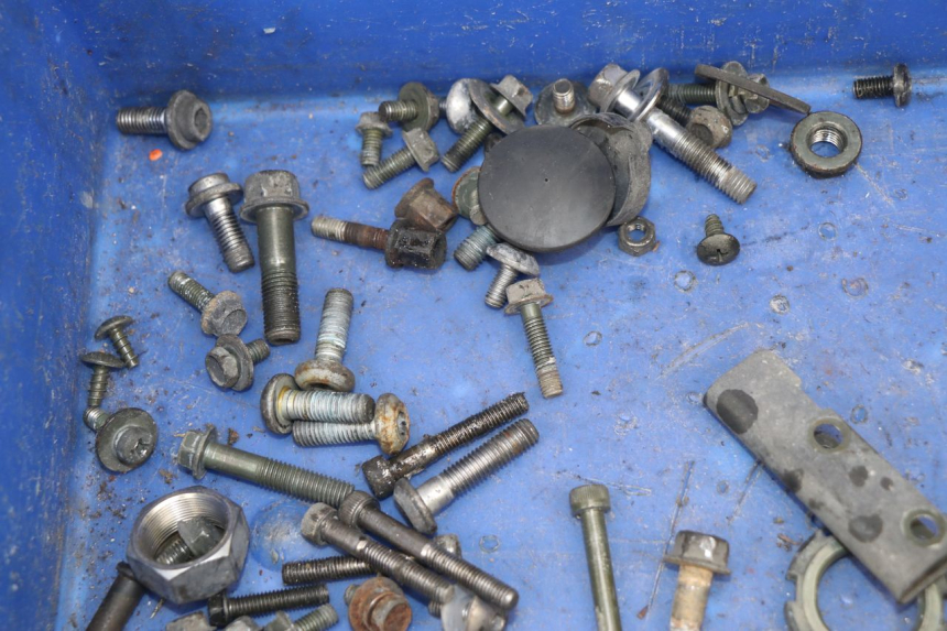 photo de SCREW FASTENER BAG YAMAHA FZS FAZER 600 (1998 - 2001) - Component detail