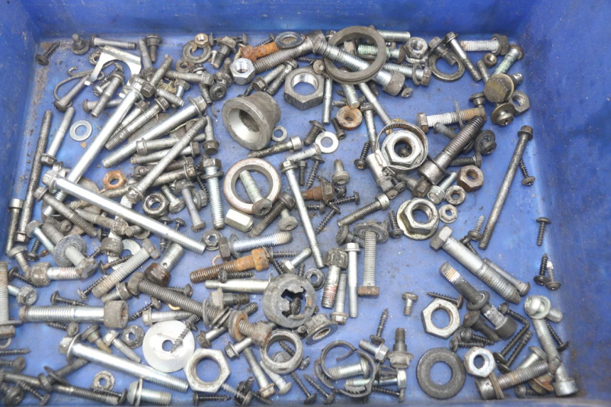 photo de SCREW FASTENER BAG PEUGEOT GEOPOLIS 400 (2007 - 2013) - Component detail