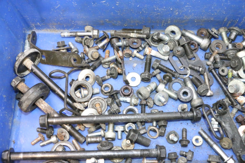 photo de SCREWS BAG KAWASAKI GPX F ZX750F 750 (1986 - 1990) - Zoom on usage condition