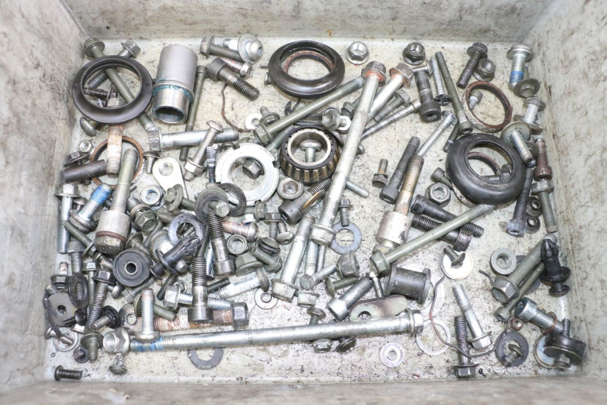 photo de SCREWS BAG SUZUKI GSF N BANDIT 600 (1996 - 1999) - Main view