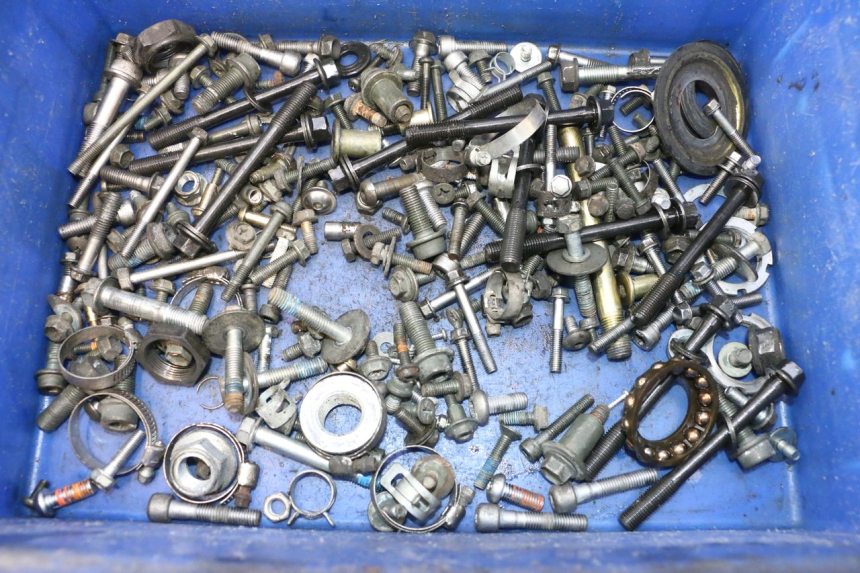 photo de SCREWS BAG SUZUKI GSR 600 (2005 - 2012) - Main view