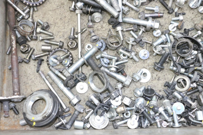 photo de SCREWS BAG HONDA FORZA 125 (2021 - 2025) - Component detail