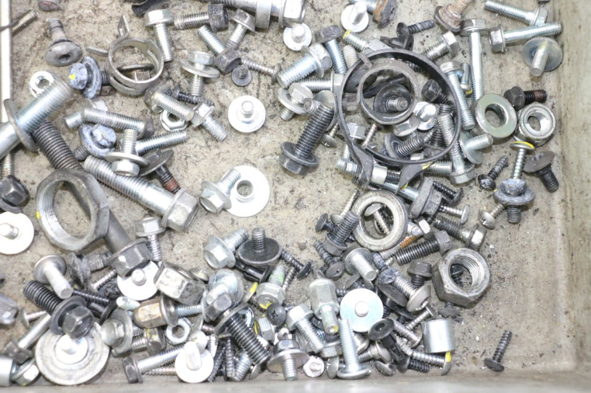 photo de SCREWS BAG HONDA FORZA 125 (2021 - 2025) - Alternative perspective