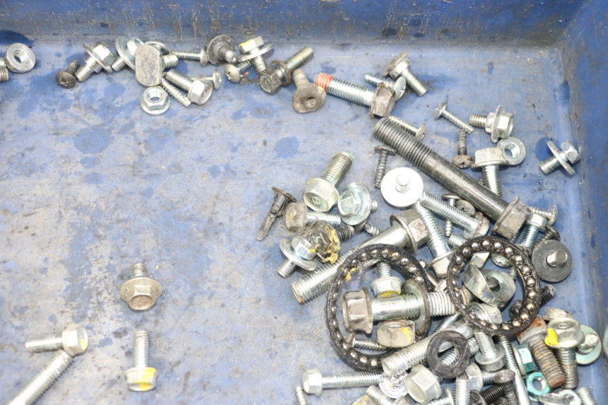 photo de SCREWS BAG HONDA PCX (JF57/JF64) 125 (2014 - 2018) - Alternative perspective