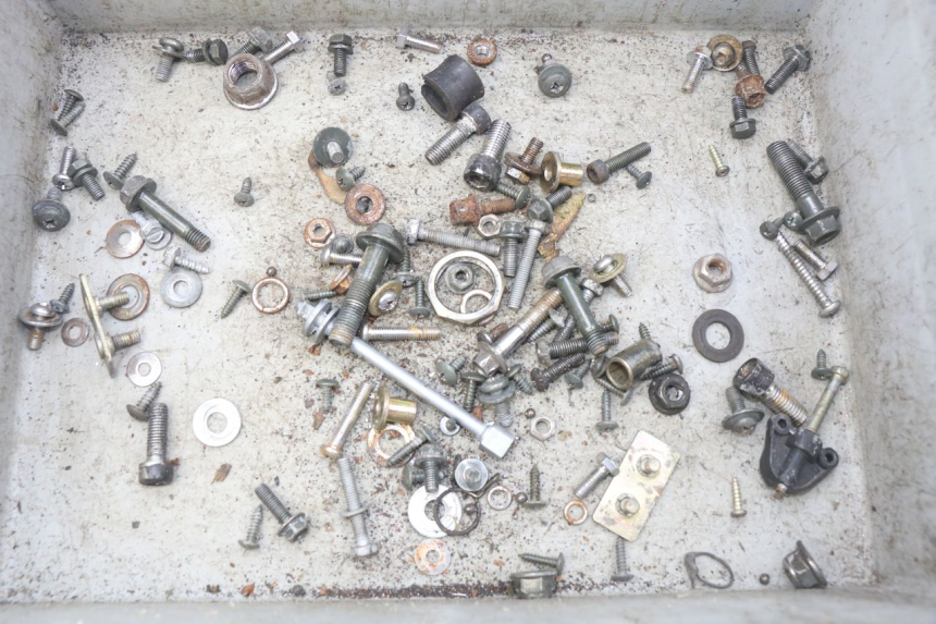 photo de SCREW FASTENER BAG KEEWAY HURRICANE 50 (2006 - 2019) - Main view