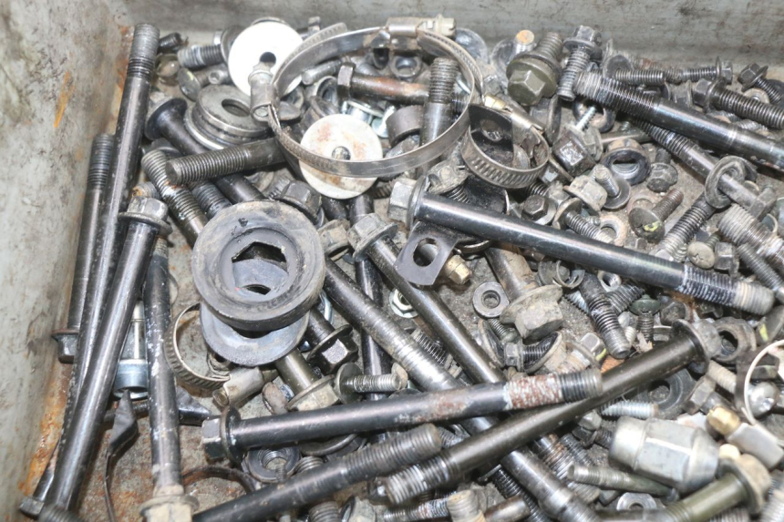 photo de SCREWS BAG HYTRACK HY S 4X4 410 (2013 - 2016) - Component detail