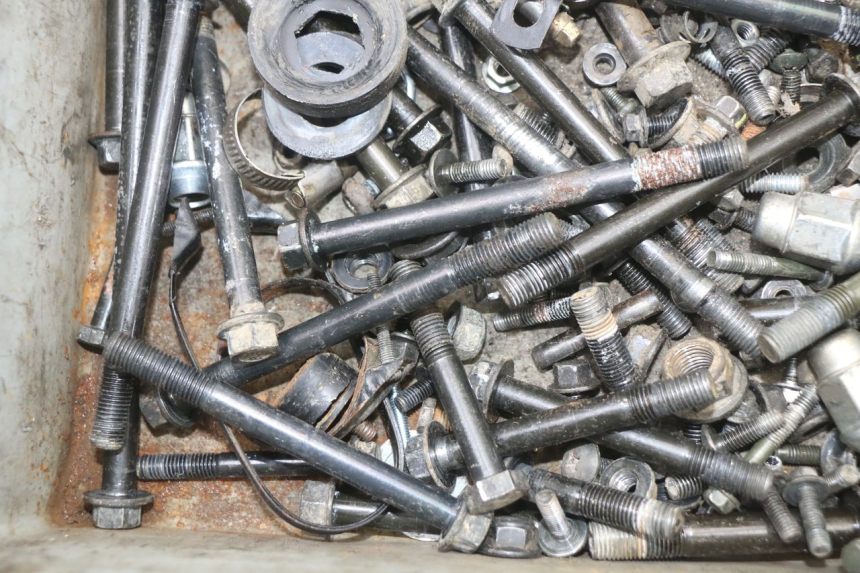 photo de SCREWS BAG HYTRACK HY S 4X4 410 (2013 - 2016) - Alternative perspective