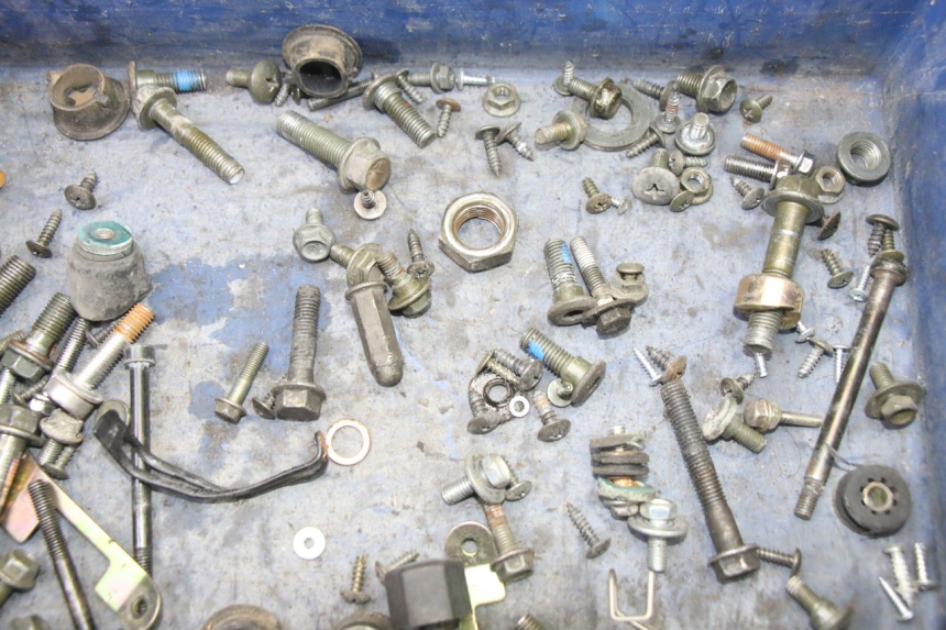 photo de SCREW FASTENER BAG SYM JET 14 4T 50 (2018 - 2022) - Zoom on usage condition