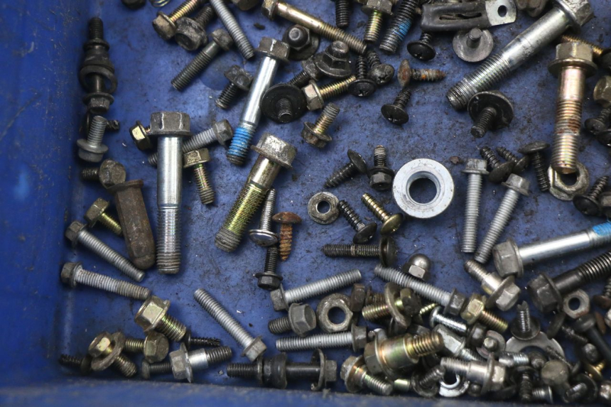 photo de SCREWS BAG SYM JOYRIDE EVO 125 (2009 - 2016) - Alternative perspective