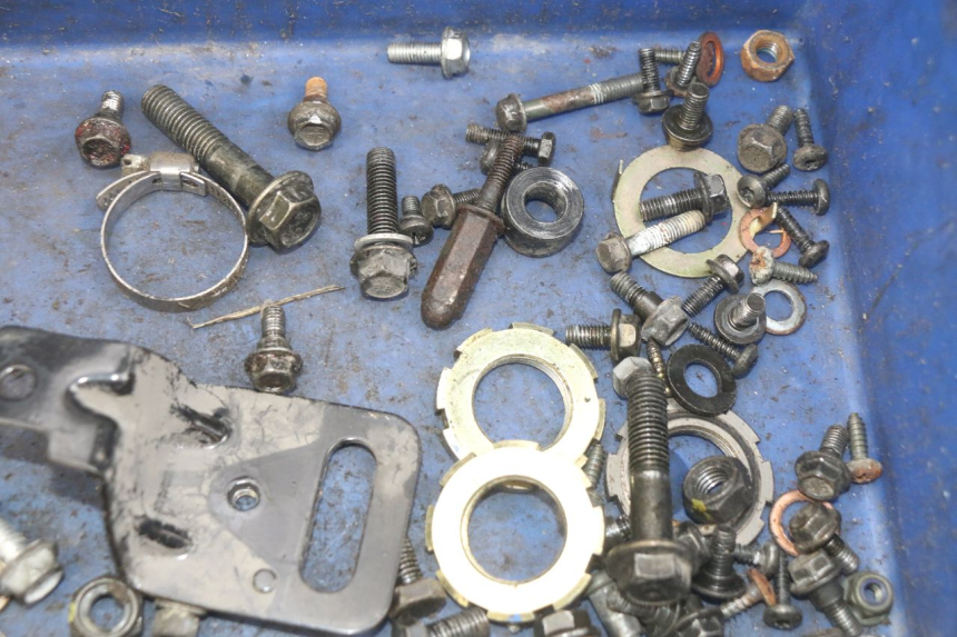 photo de SCREW BAG PEUGEOT KISBEE 2T 50 (2010 - 2017) - Zoom on usage condition