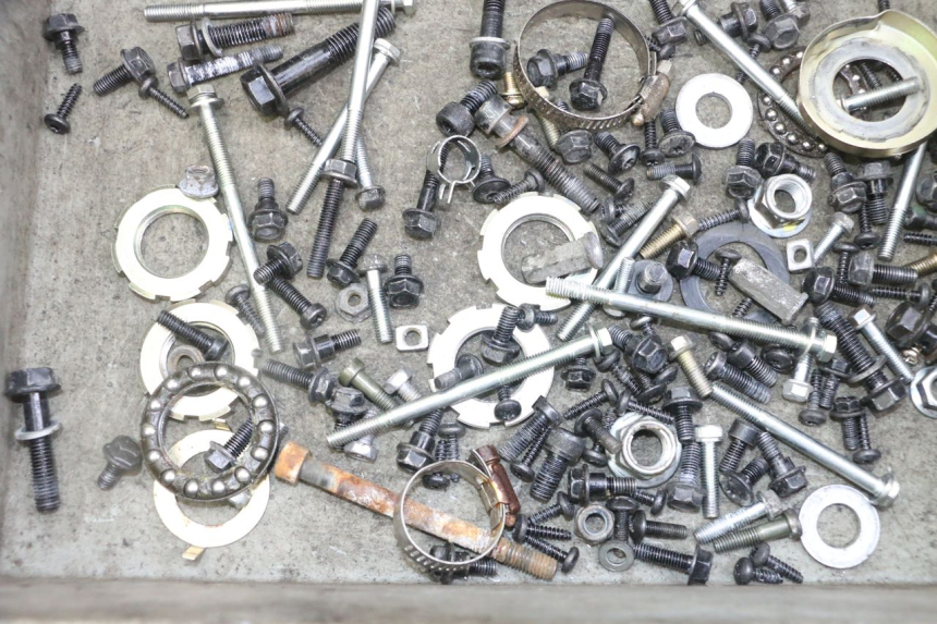 photo de SCREW FASTENER BAG PEUGEOT KISBEE 2T 50 (2018 - 2022) - Component detail