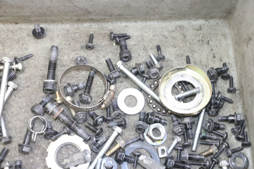 photo de SCREW FASTENER BAG PEUGEOT KISBEE 2T 50 (2018 - 2022) - Technical close-up