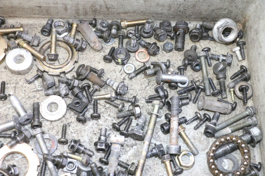 photo de SCREW BAG PEUGEOT KISBEE 2T 50 (2010 - 2017) - Technical close-up