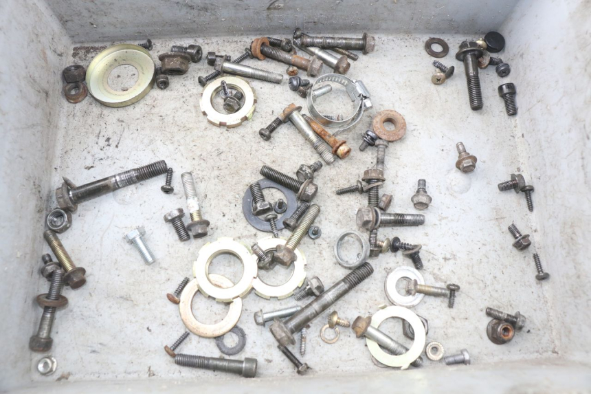 photo de SCREW FASTENER BAG PEUGEOT KISBEE 4T 50 (2010 - 2017) - Main view