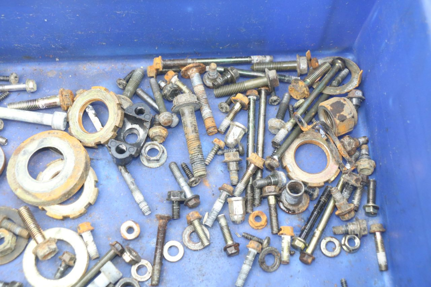 photo de SCREW FASTENER BAG PEUGEOT KISBEE 4T 50 (2010 - 2017) - Alternative perspective