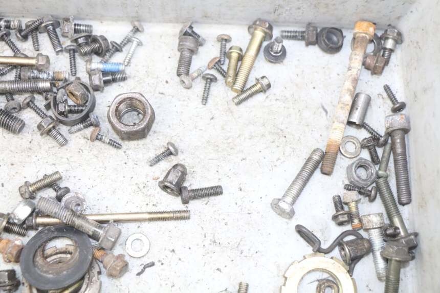 photo de SCREW FASTENER BAG PEUGEOT KISBEE 4T 50 (2010 - 2017) - Alternative perspective