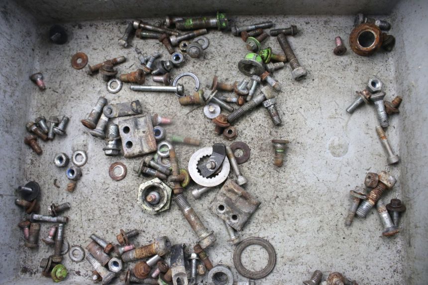 photo de SCREW BAG KAWASAKI KX 250 (1994 - 1998) - Component detail