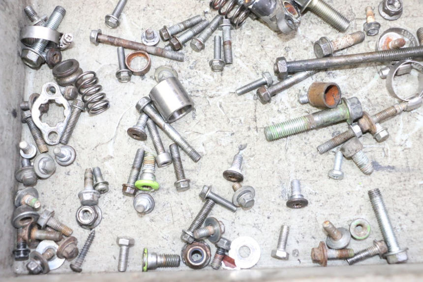 photo de SCREWS BAG KAWASAKI KX 65 (2000 - 2019) - Zoom on usage condition