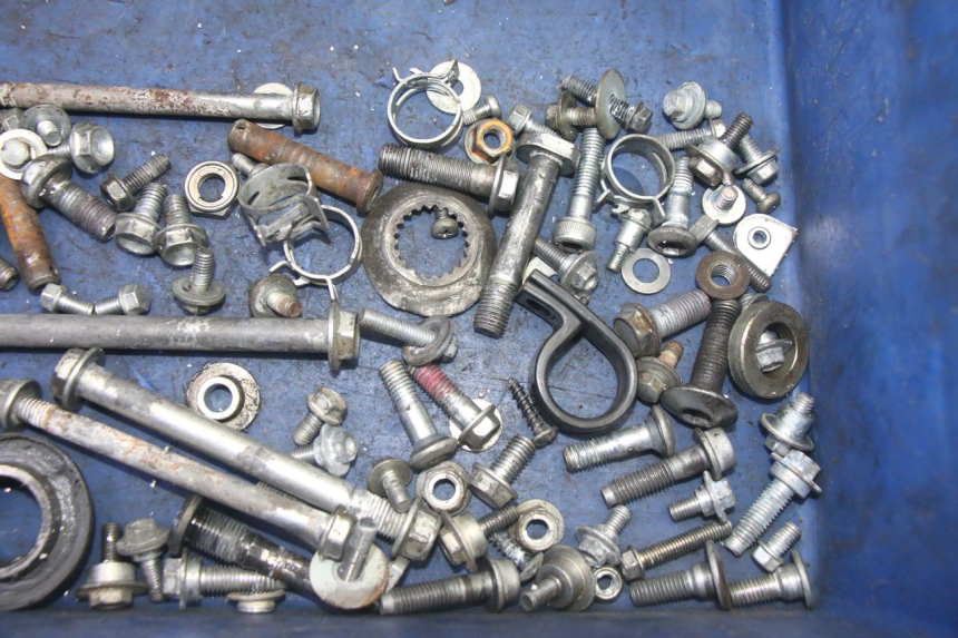 photo de SCREWS BAG KAWASAKI KXF KX-F 250 (2017 - 2019) - Zoom on usage condition