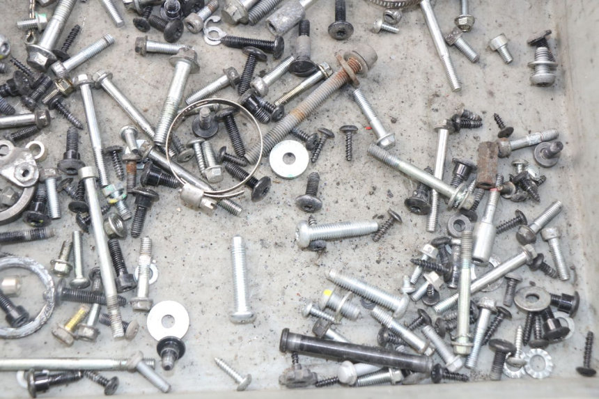 photo de SCREW FASTENER BAG PIAGGIO LIBERTY IGET 4T 50 (2015 - 2020) - Zoom on usage condition