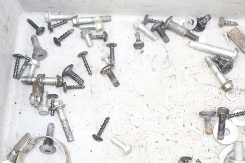 photo de SCREW FASTENER BAG PIAGGIO LIBERTY IGET 4T 50 (2015 - 2020) - Technical close-up