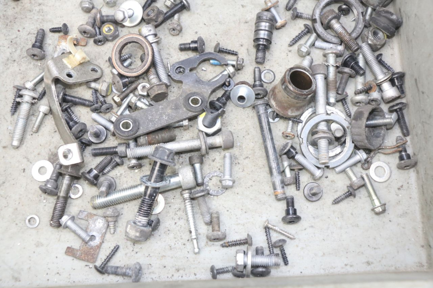 photo de SCREW FASTENER BAG PIAGGIO LIBERTY IGET S 125 (2016 - 2020) - Zoom on usage condition