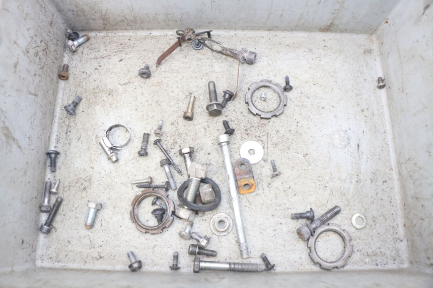 photo de SCREW FASTENER BAG PEUGEOT LUDIX 50 (2008 - 2017) - Main view