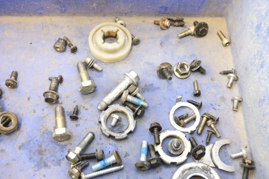 photo de SCREWS BAG MBK MACH G AC 50 (2002 - 2014) - Zoom on usage condition