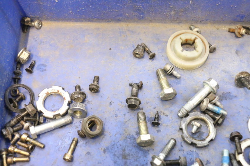 photo de SCREWS BAG MBK MACH G AC 50 (2002 - 2014) - Product overview