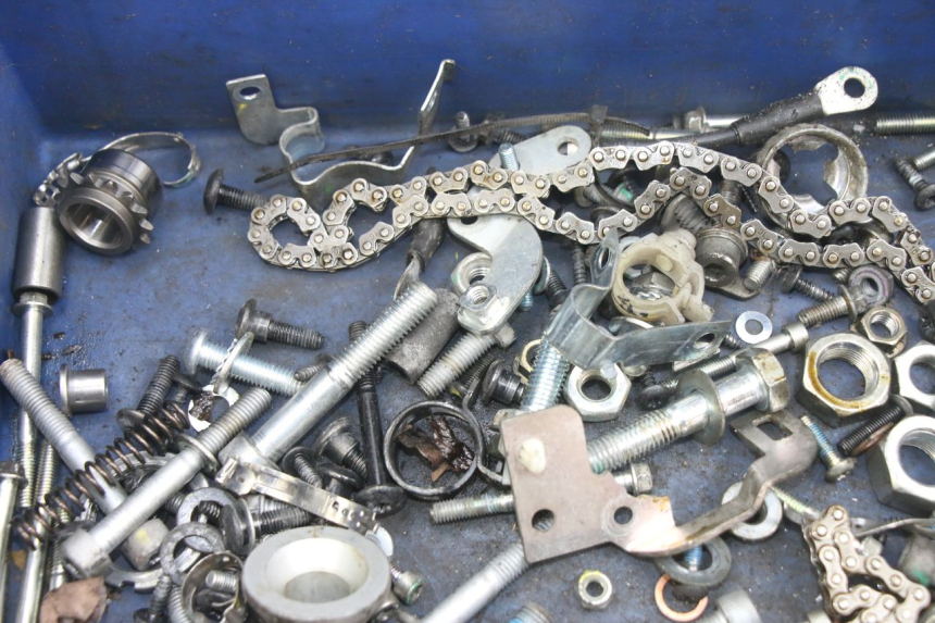 photo de SCREW FASTENER BAG PIAGGIO MEDLEY 125 (2016 - 2023) - Alternative perspective