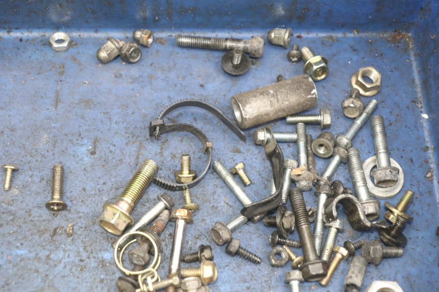 photo de SCREW BAG SYM MIO 50 (2011 - 2017) - Alternative perspective