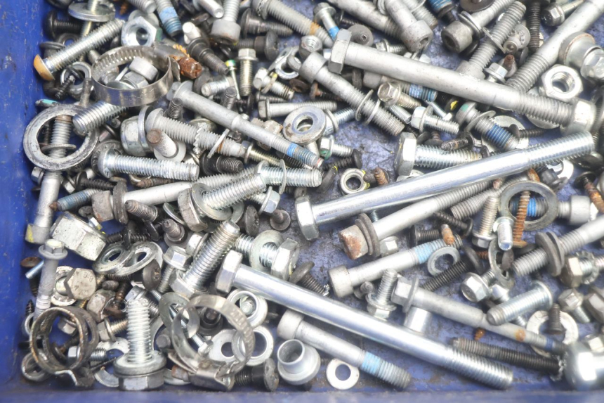 photo de SCREWS BAG PIAGGIO MP3 HPE 530 (2022 - 2026) - Alternative perspective