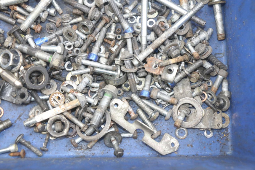 photo de SCREW FASTENER BAG PIAGGIO MP3 LT 400 (2007 - 2012) - Zoom on usage condition