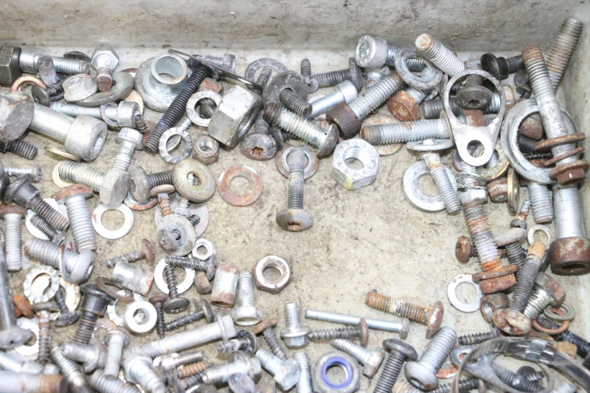 photo de SCREW FASTENER BAG PIAGGIO MP3 RL 250 (2006 - 2010) - Product overview