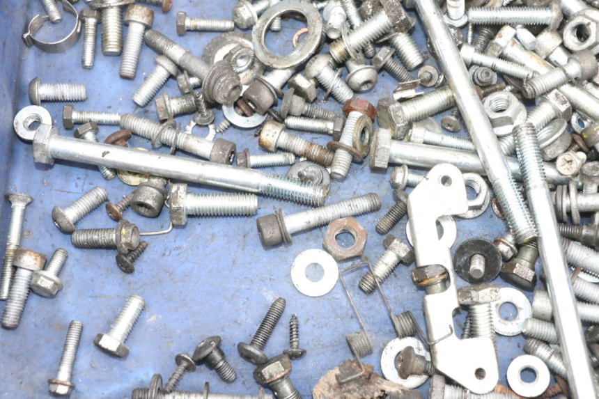 photo de SCREWS BAG PIAGGIO MP3 125 (2006 - 2014) - Zoom on usage condition