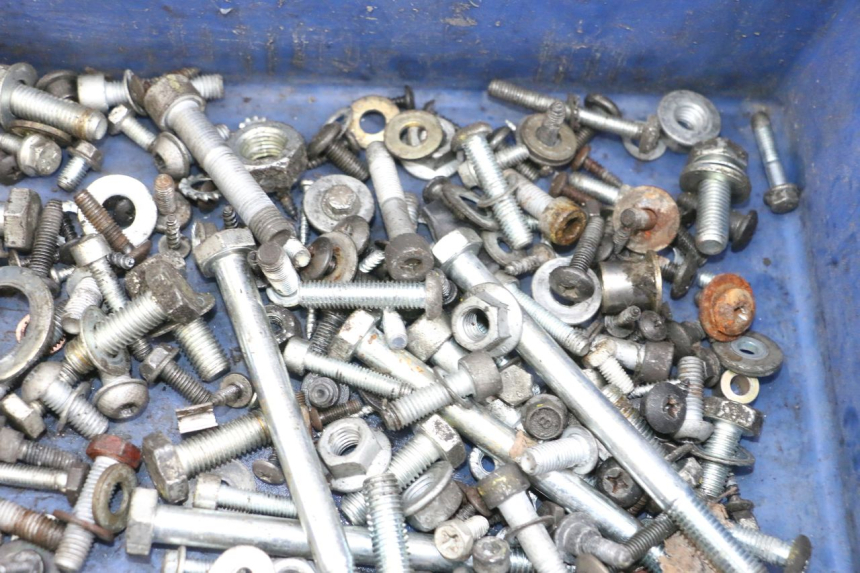 photo de SCREWS BAG PIAGGIO MP3 125 (2006 - 2014) - Technical close-up