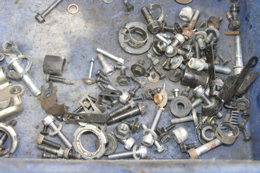 photo de SCREW FASTENER BAG YAMAHA NEOS NEO'S 4T 50 (2008 - 2016) - Zoom on usage condition