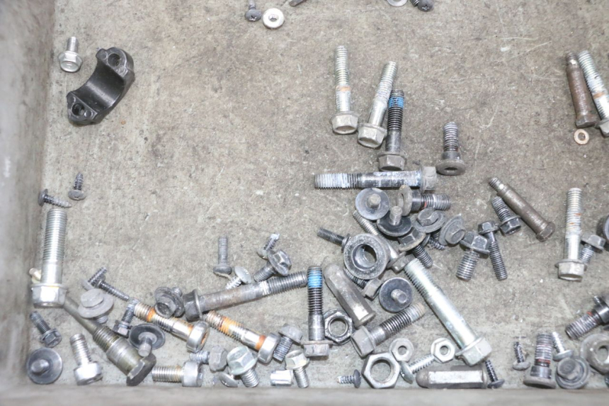 photo de SCREWS BAG KYMCO LIKE 4T 50 (2019 - 2025) - Zoom on usage condition