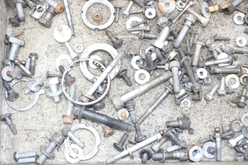 photo de SCREWS BAG GILERA NEXUS 125 (2009 - 2013) - Alternative perspective