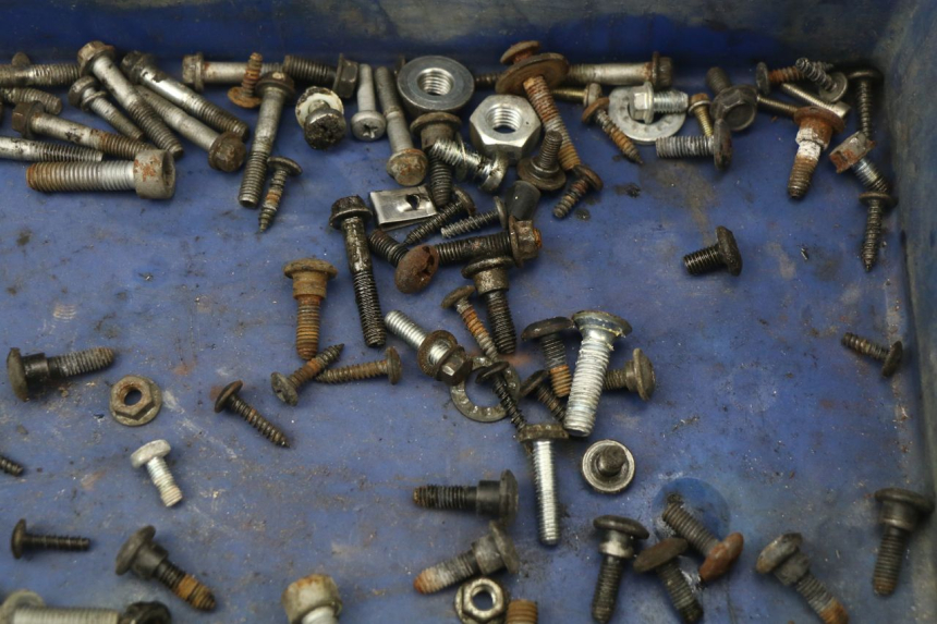 photo de SCREWS BAG PIAGGIO NRG 50 (2004 - 2017) - Alternative perspective