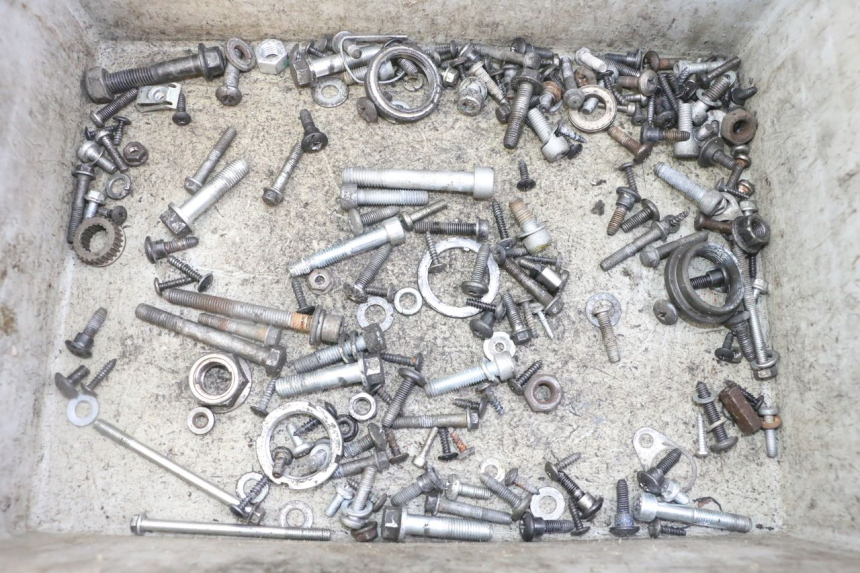 photo de SCREWS BAG PIAGGIO NRG POWER PUREJET 50 (2018 - 2021) - Main view