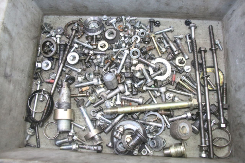 photo de SCREWS BAG HONDA NTV DEAUVILLE 650 (2001 - 2006) - Main view