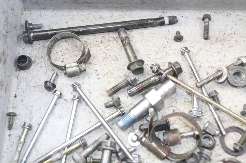 photo de SCREW FASTENER BAG SYM ORBIT 2 4T 50 (2008 - 2017) - Alternative perspective