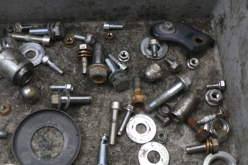 photo de SCREWS COVER ASTOR ORCAL 125 (2015 - 2017) - Zoom on usage condition