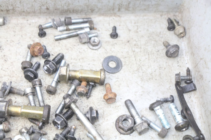 photo de SCREW FASTENER BAG MBK OVETTO 2T 50 (2007 - 2017) - Alternative perspective