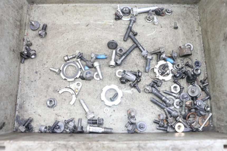 photo de SCREWS BAG MBK OVETTO ONE 2T 50 (2013 - 2017) - Main view